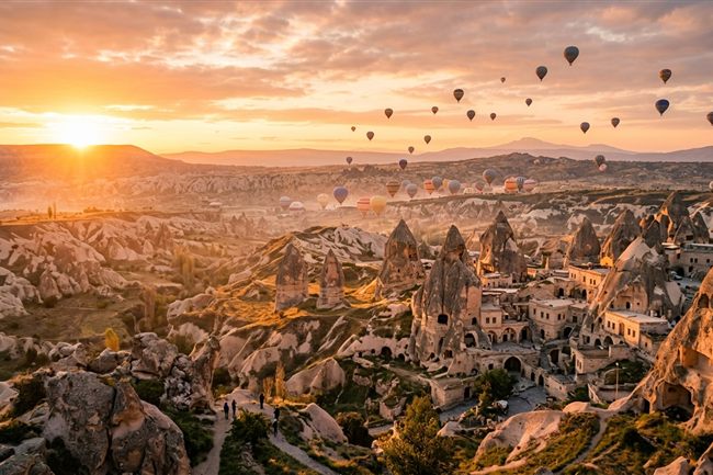 Kapadokya Peri Bacaları Nasıl Oluştu? Gezi Rehberi